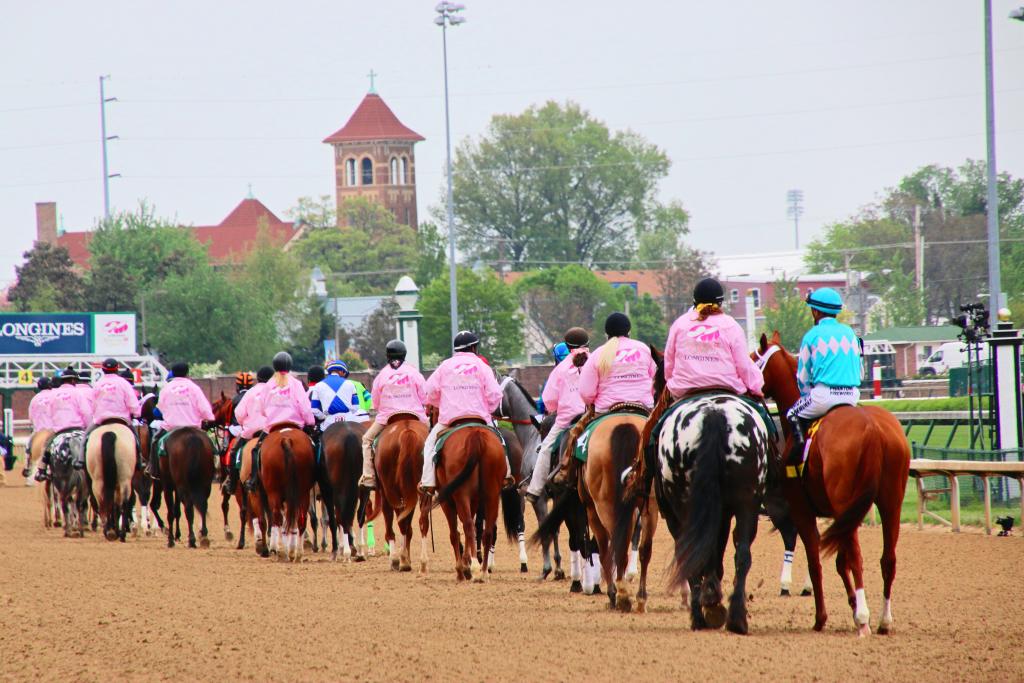 A standout in the crowd. (Julie June Stewart photo)